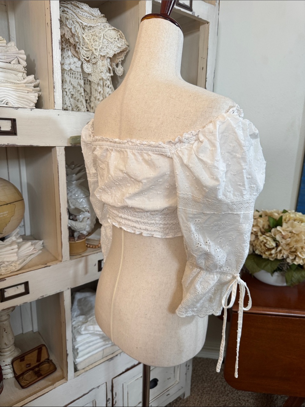 Lacemade Collection White Off-Shoulder Cropped Peasant Blouse - Picture 5 of 7